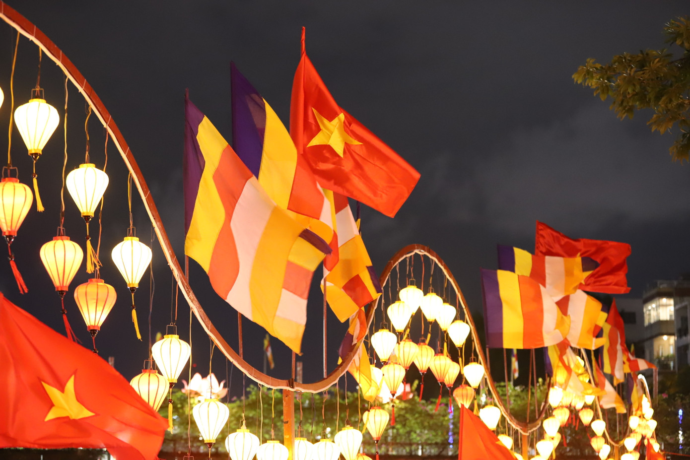 Trong thời gian này, Ban Trị sự GHPG Việt Nam các địa phương tại TPHCM cùng các cơ sở tự viện đã tổ chức Đại lễ Phật đản Phật lịch 2569 - Dương lịch 2025 với nhiều hoạt động ý nghĩa nhằm tôn vinh Đức Phật, lan tỏa những thông điệp ý nghĩa, tích cực với cộng đồng.