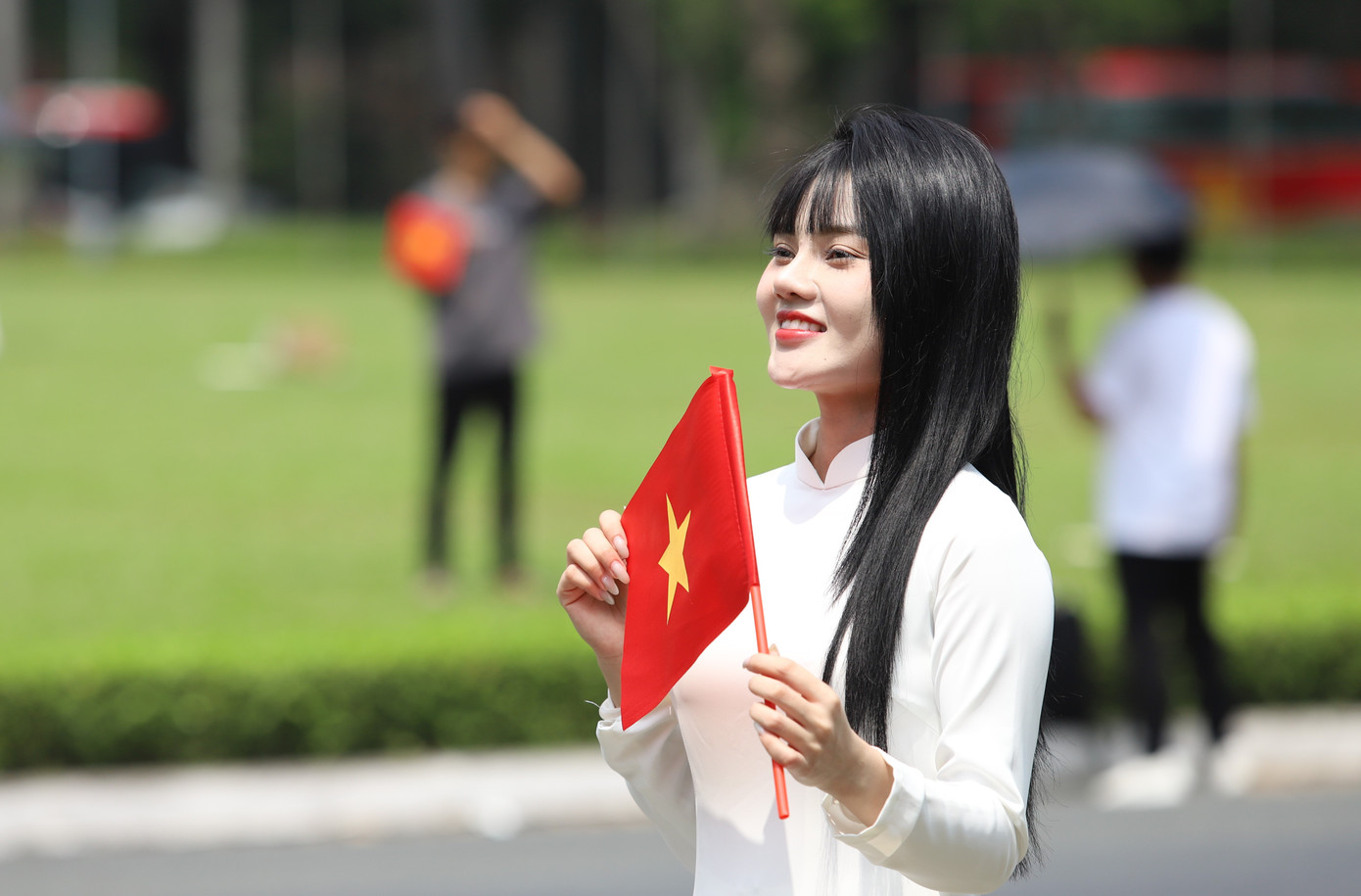 Trong mỗi bạn trẻ hôm nay đều ăm ắp cảm xúc tự hào, trân trọng lịch sử đất nước và những cống hiến máu xương của biết bao thế hệ tiền nhân.