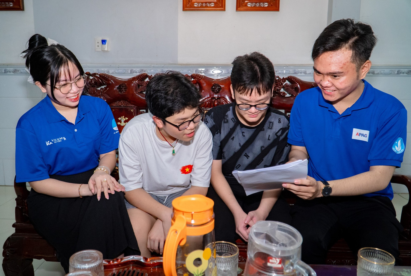 Các chiến sĩ tình nguyện vận động thanh niên tham gia hoạt động phong trào tại các địa bàn.