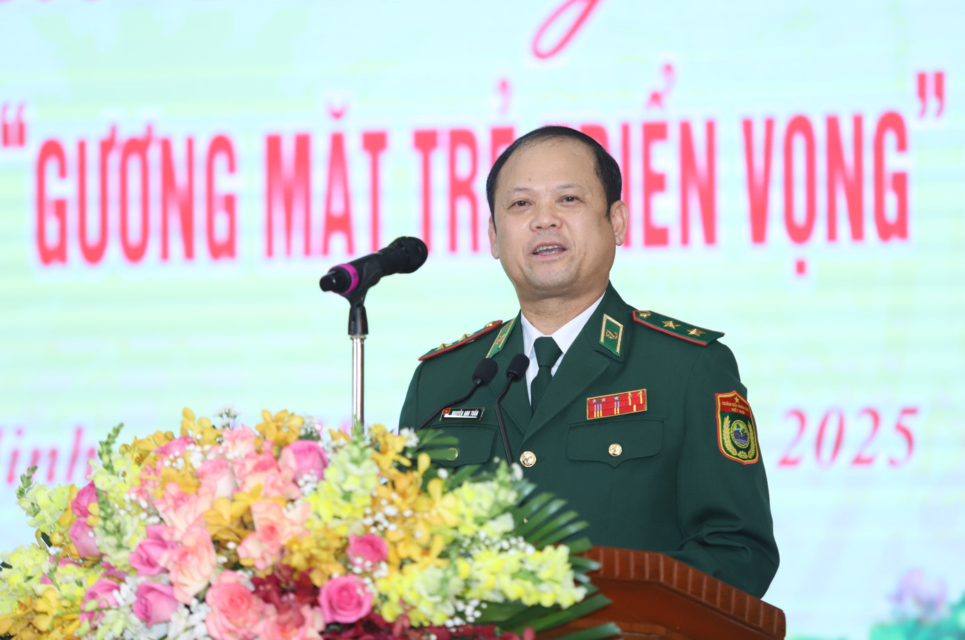 Trung tướng Nguyễn Anh Tuấn phát biểu gửi gắm với cán bộ, chiến sĩ, đoàn viên thanh niên lực lượng BĐBP. Trung tướng Nguyễn Anh Tuấn phát biểu gửi gắm với cán bộ, chiến sĩ, đoàn viên thanh niên lực lượng BĐBP.