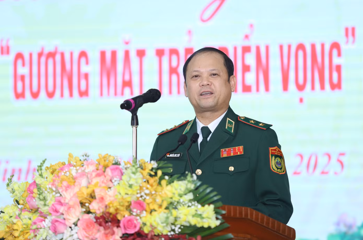 Trung tướng Nguyễn Anh Tuấn phát biểu gửi gắm với cán bộ, chiến sĩ, đoàn viên thanh niên lực lượng BĐBP.