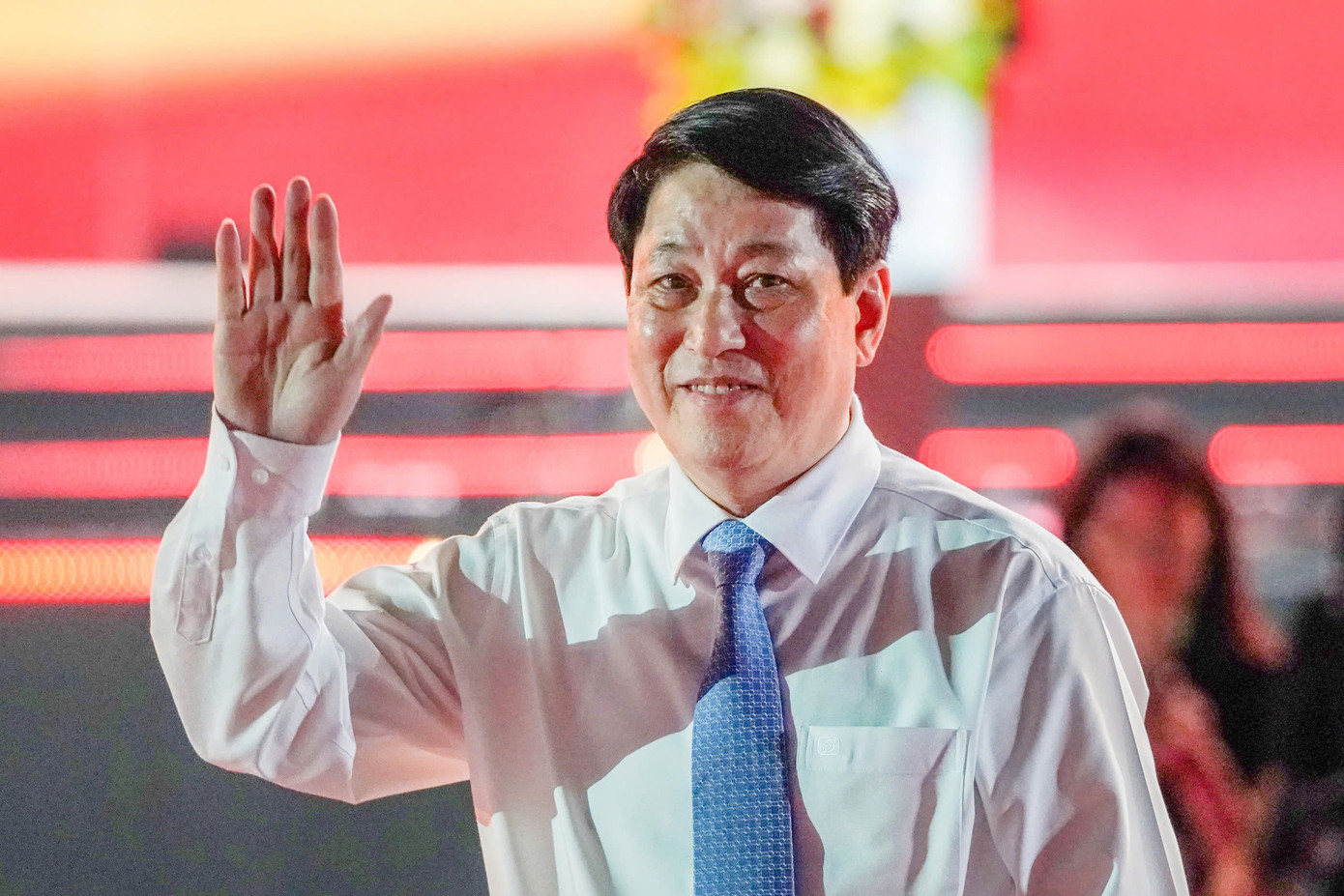 Chủ tịch nước Lương Cường tham dự chương trình. Chủ tịch nước Lương Cường tham dự chương trình.