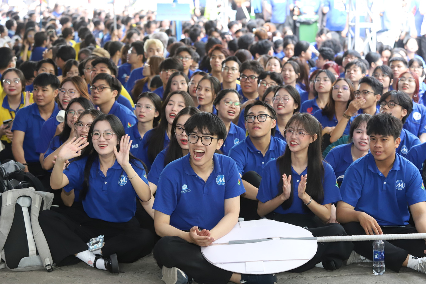 Các chiến sĩ tình nguyện sẵn sàng tham gia những hoạt động tình nguyện hè tại các địa bàn trong và ngoài TPHCM. Các chiến sĩ tình nguyện sẵn sàng tham gia những hoạt động tình nguyện hè tại các địa bàn trong và ngoài TPHCM.