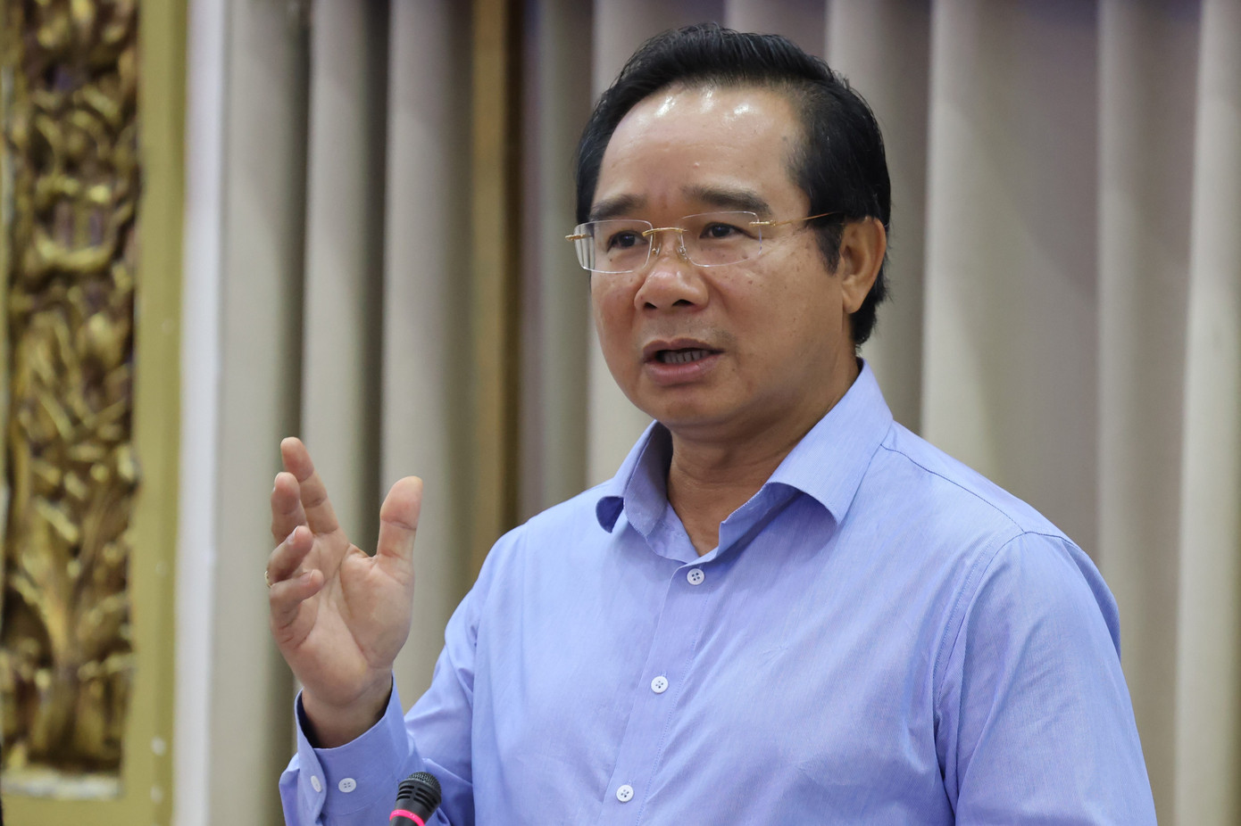 Chủ tịch Nguyễn Văn Được trao đổi kết luận buổi họp. Ảnh: TTBC