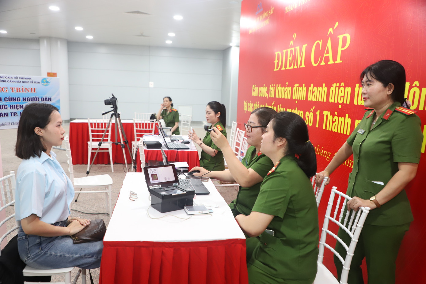 Theo kế hoạch, hoạt động thiết thực này sẽ triển khai tại các nhà ga tuyến tàu metro số 1 qua 2 giai đoạn. Giai đoạn 1, từ 5/4 đến 1/5, giai đoạn 2 từ ngày 2/5 đến 1/6.