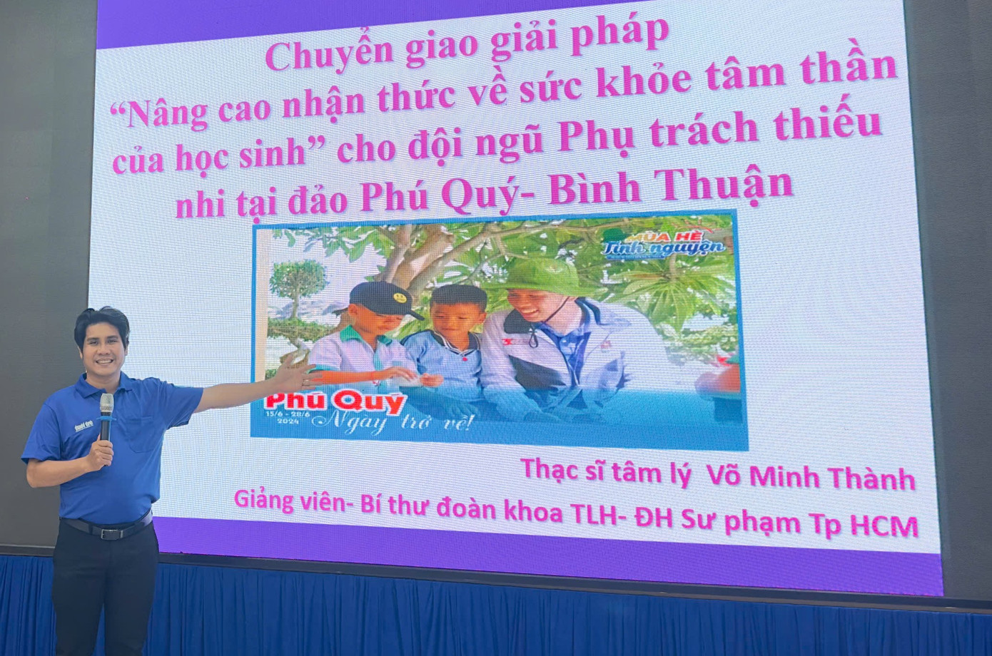 Thầy giáo Võ Minh Thành chuyển giao kết quả đề tài NCKH