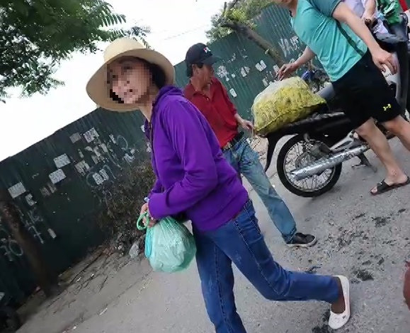 Lừa việc làm tại các bến xe tinh vi ra sao? ảnh 2 Lừa việc làm tại các bến xe tinh vi ra sao? ảnh 2