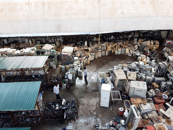 Cấp dưới làm ngơ, dung túng cho 'Đại siêu thị' đồ cũ, Chủ tịch Hà Nội vào cuộc ảnh 1