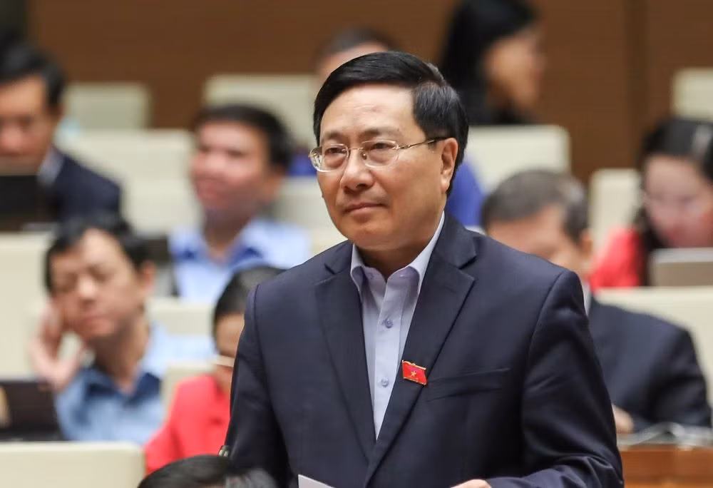 Ông Phạm Bình Minh