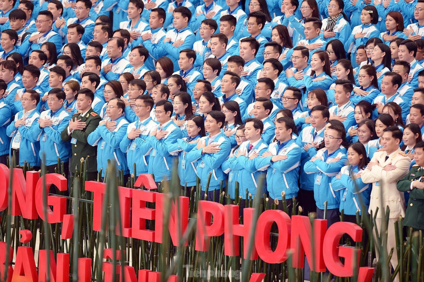 Bí thư Thứ nhất Trung ương Đoàn nêu cao vai trò của thanh niên trong bảo vệ, phát huy giá trị văn hóa dân tộc. Bí thư Thứ nhất Trung ương Đoàn nêu cao vai trò của thanh niên trong bảo vệ, phát huy giá trị văn hóa dân tộc.