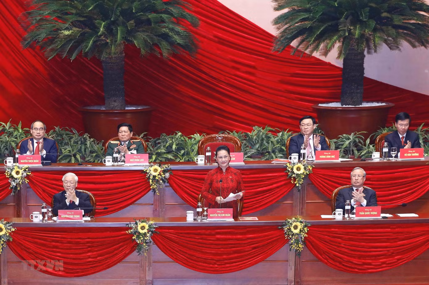 Đại hội XIII quyết nghị không sửa Điều lệ Đảng ảnh 9