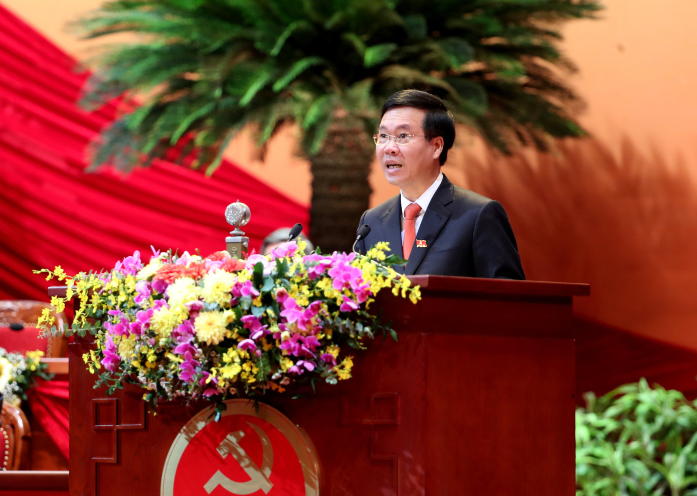 Đại hội XIII quyết nghị không sửa Điều lệ Đảng ảnh 4