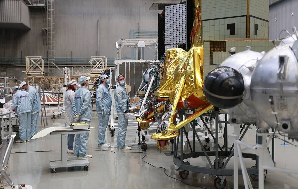 Tàu Luna-25. Ảnh: Tass Tàu Luna-25. Ảnh: Tass