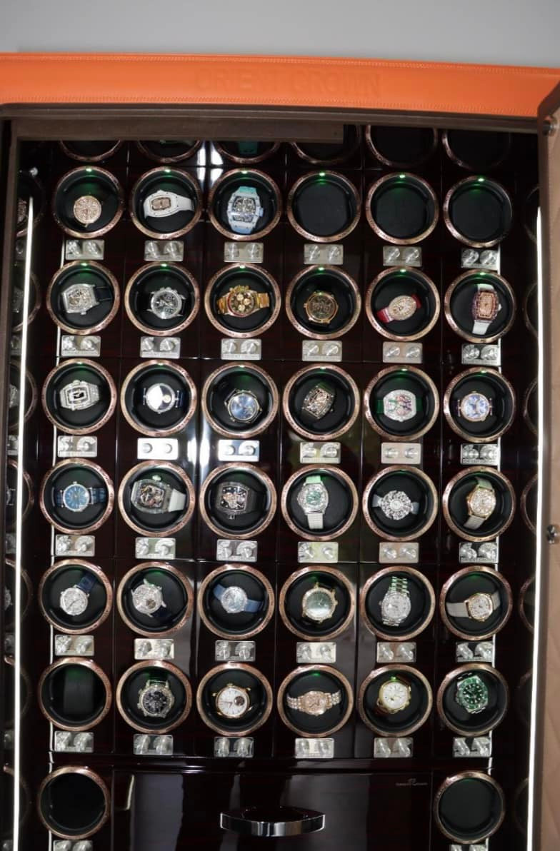 Trang sức và đồng hồ. Ảnh: Cảnh sát Singapore