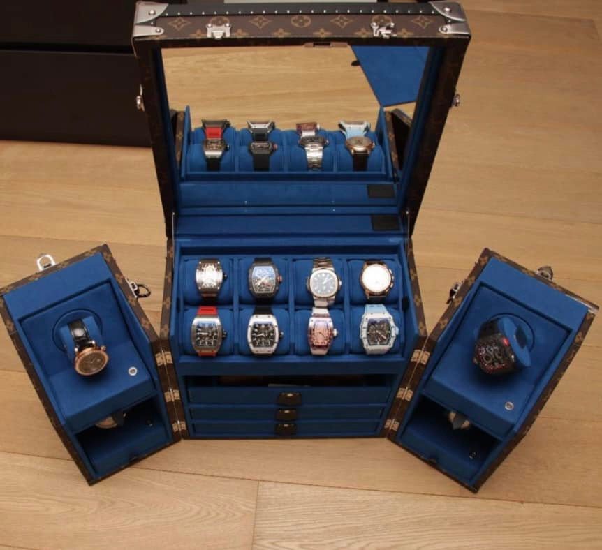 Trang sức và đồng hồ. Ảnh: Cảnh sát Singapore