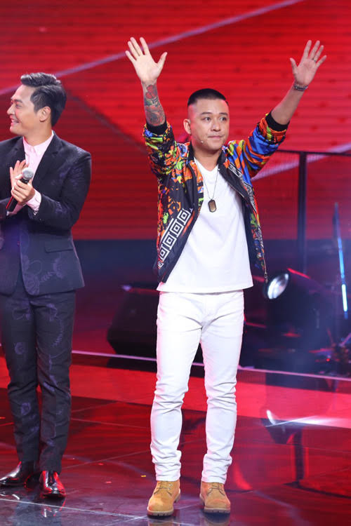 Tuấn Hưng hứa 'rút kinh nghiệm sâu sắc' sau scandal ảnh 1