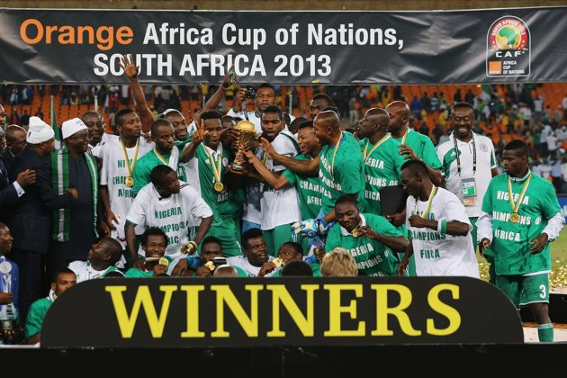 Nigeria: Đại diện từ CAF - Tham dự với tư cách nhà vô địch CAN 2013. Nigeria: Đại diện CAF; Tham dự với tư cách nhà vô địch CAN 2013.