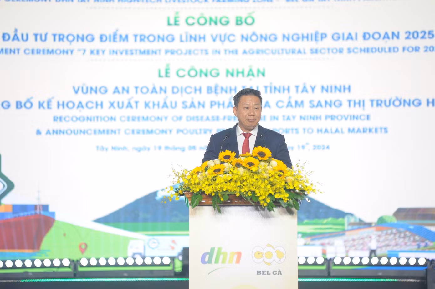 Ông Nguyễn Thanh Ngọc, Phó Bí thư Tỉnh ủy, Chủ tịch UBND tỉnh Tây Ninh phát biểu tại buổi lễ.