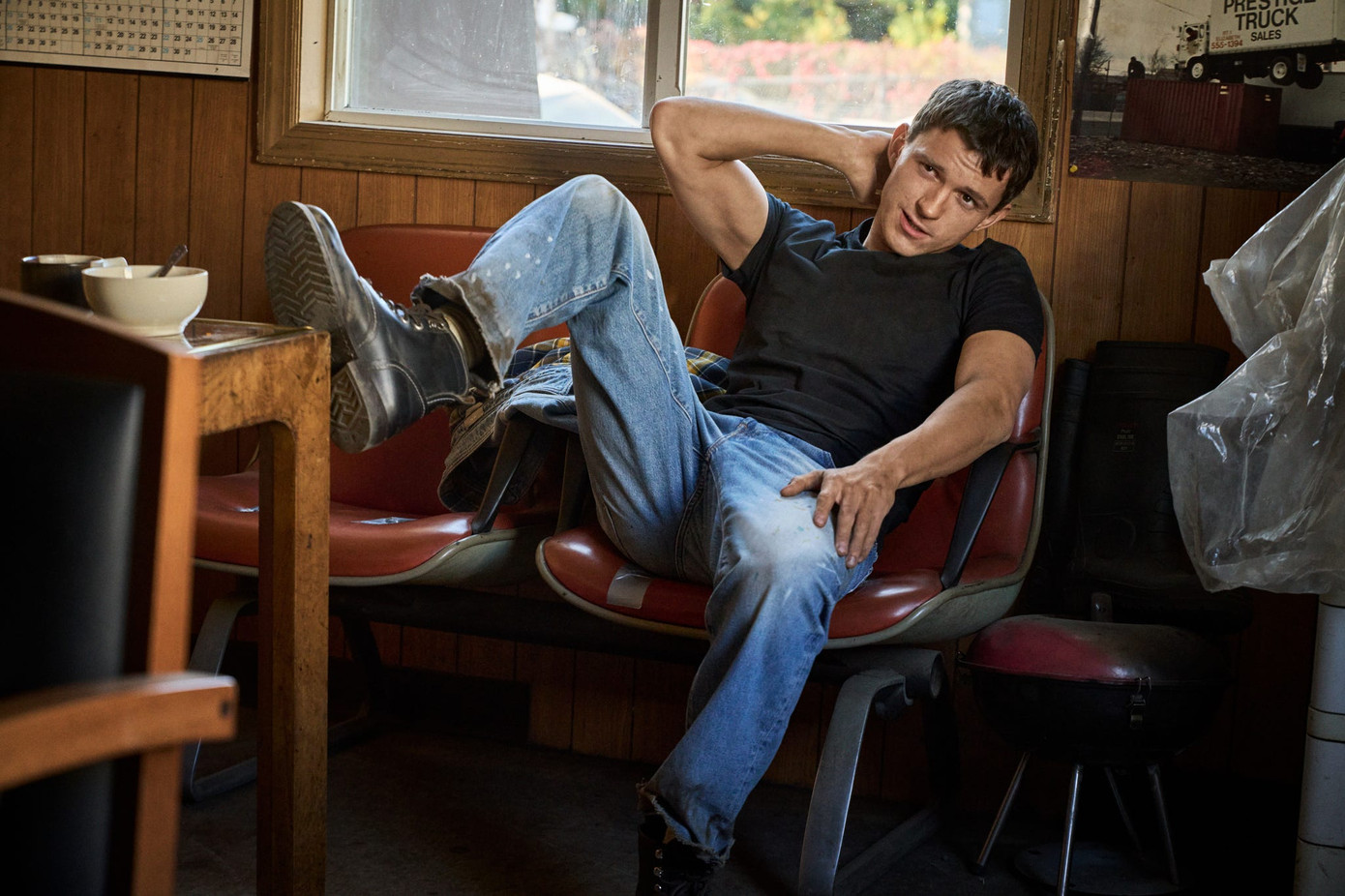 Tom Holland mong muốn có một cuộc sống giản dị và bình yên.