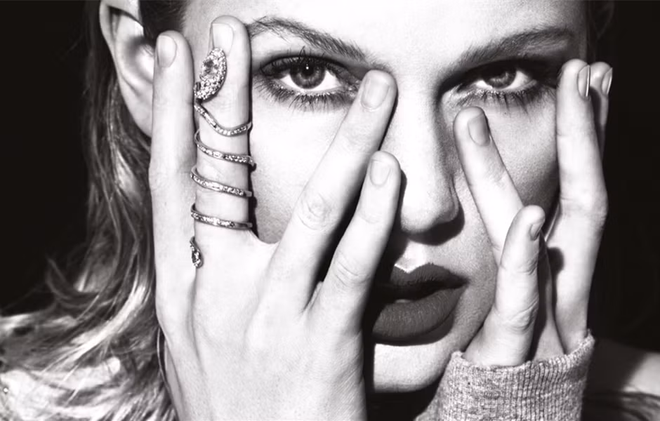 Các Swifties đặt ra nhiều giả thuyết về ngày ra mắt của reputation (Taylor’s Version).