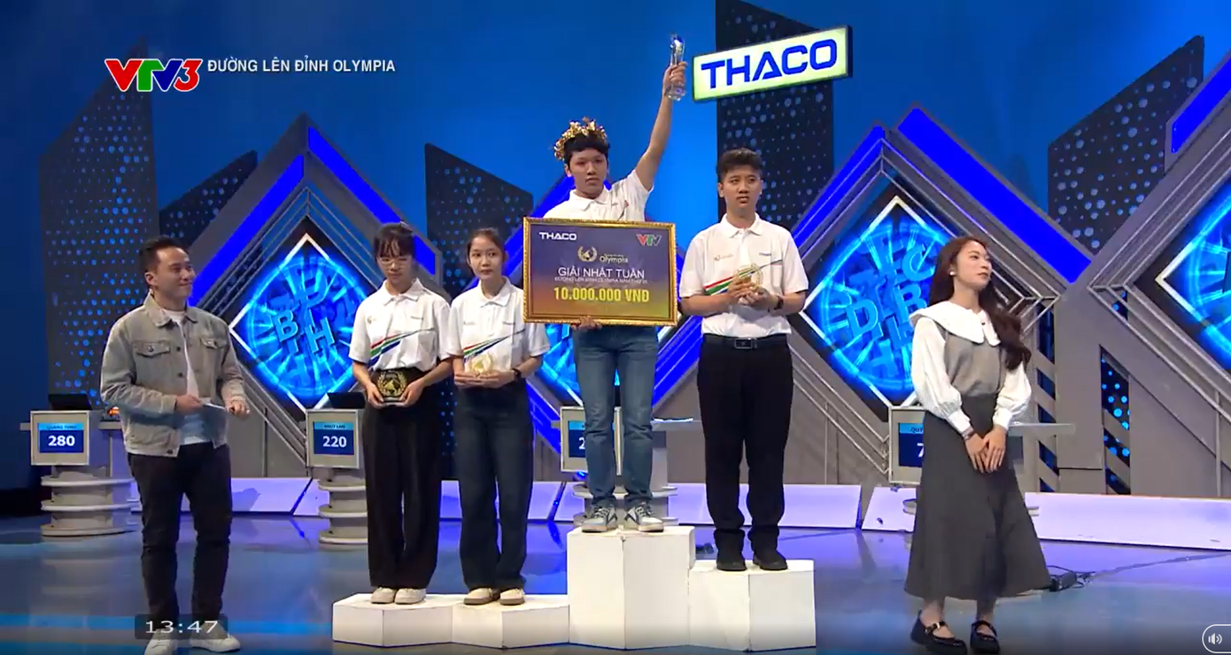 Nam sinh Nghệ An giành chiến thắng với 280 điểm.