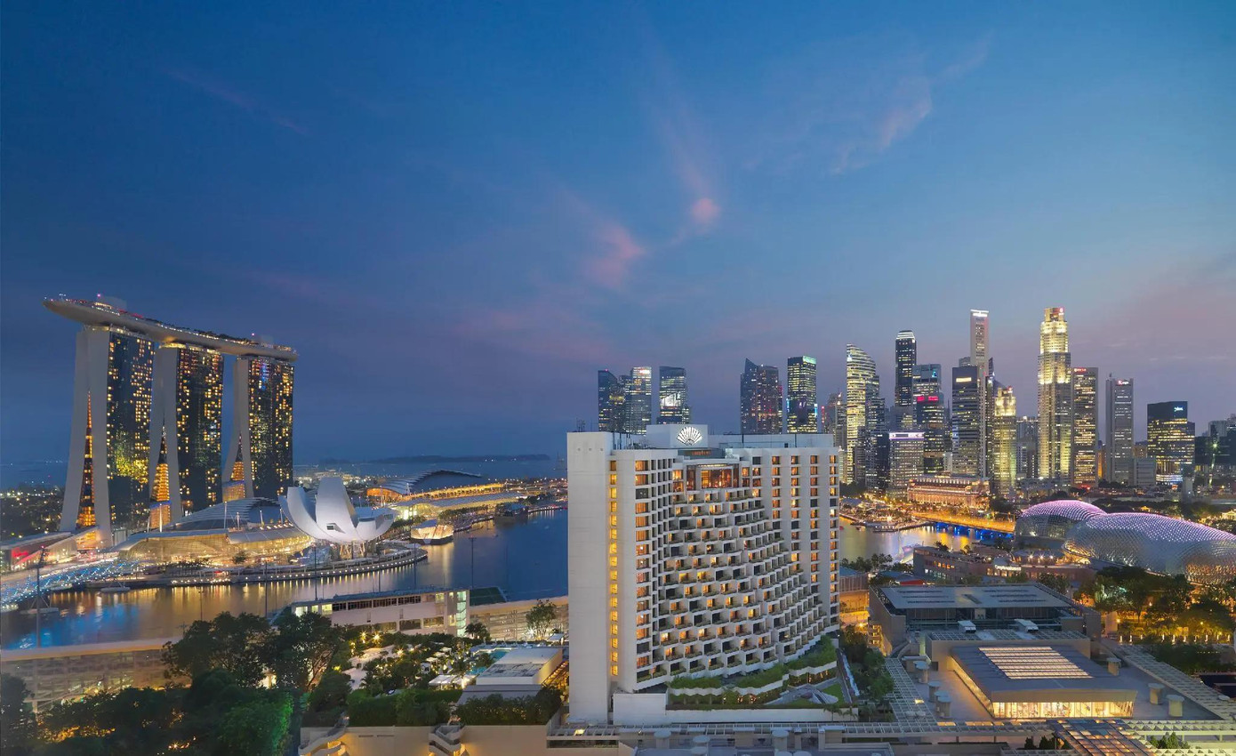 Khách sạn gần sân vận động là lựa chọn tốt nhất.