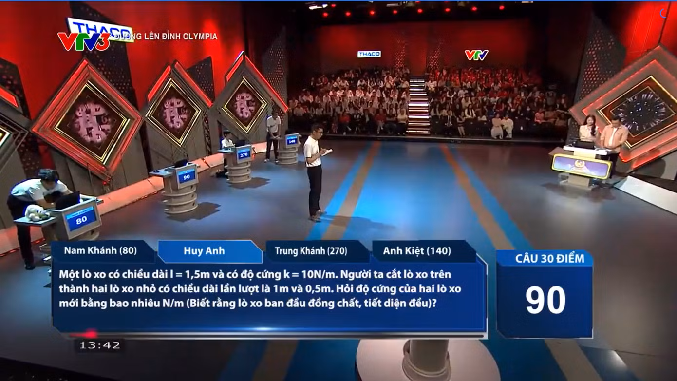 Huy Anh "chơi tất tay" với 3 câu 30 điểm.