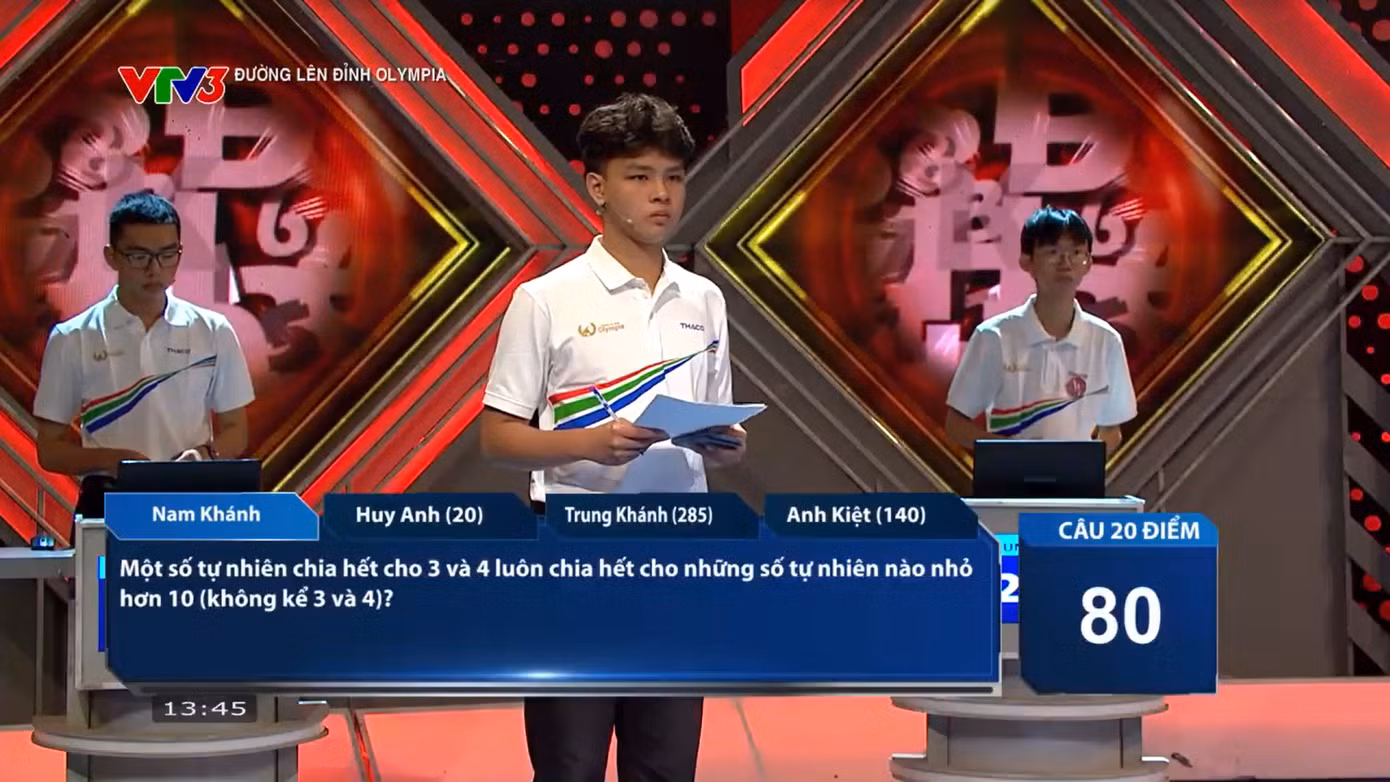 Nam Khánh vươn lên dẫn Nhì dù là thí sinh cuối cùng.