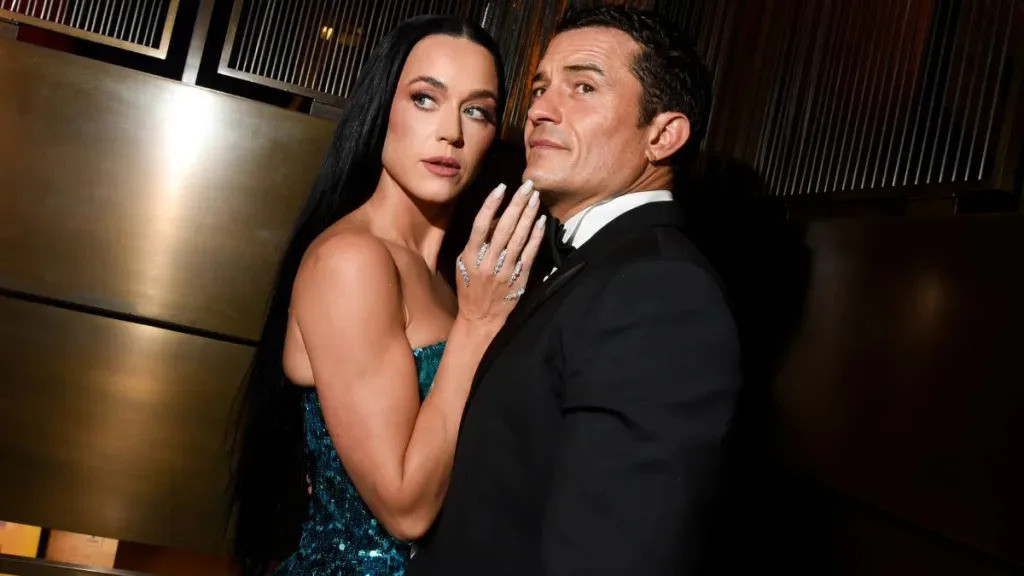 Katy Perry không đeo nhẫn đính hôn tại nhiều sự kiện thời gian gần đây.