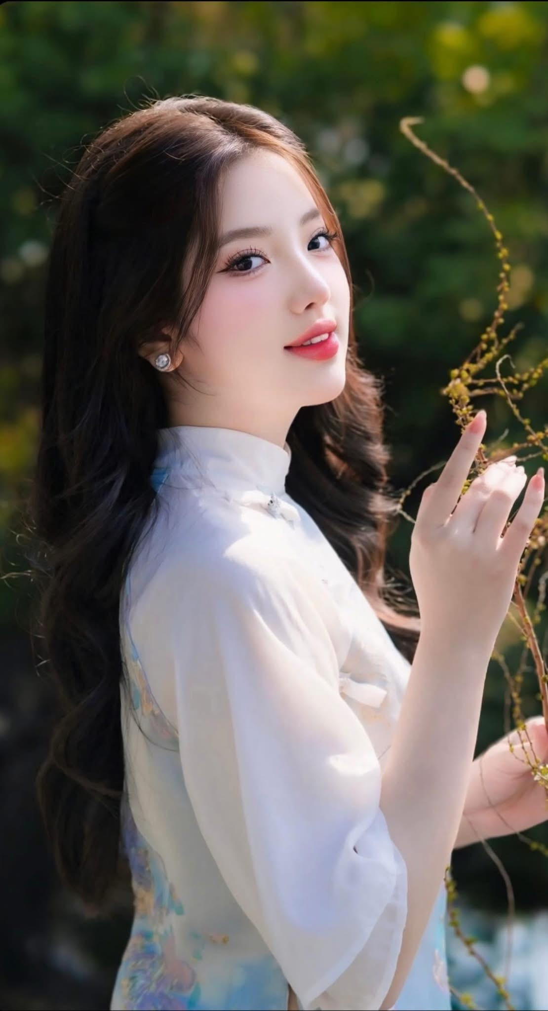 Cô bạn Gen Z sở hữu vẻ đẹp ngọt ngào và ấn tượng. Ảnh: NVCC