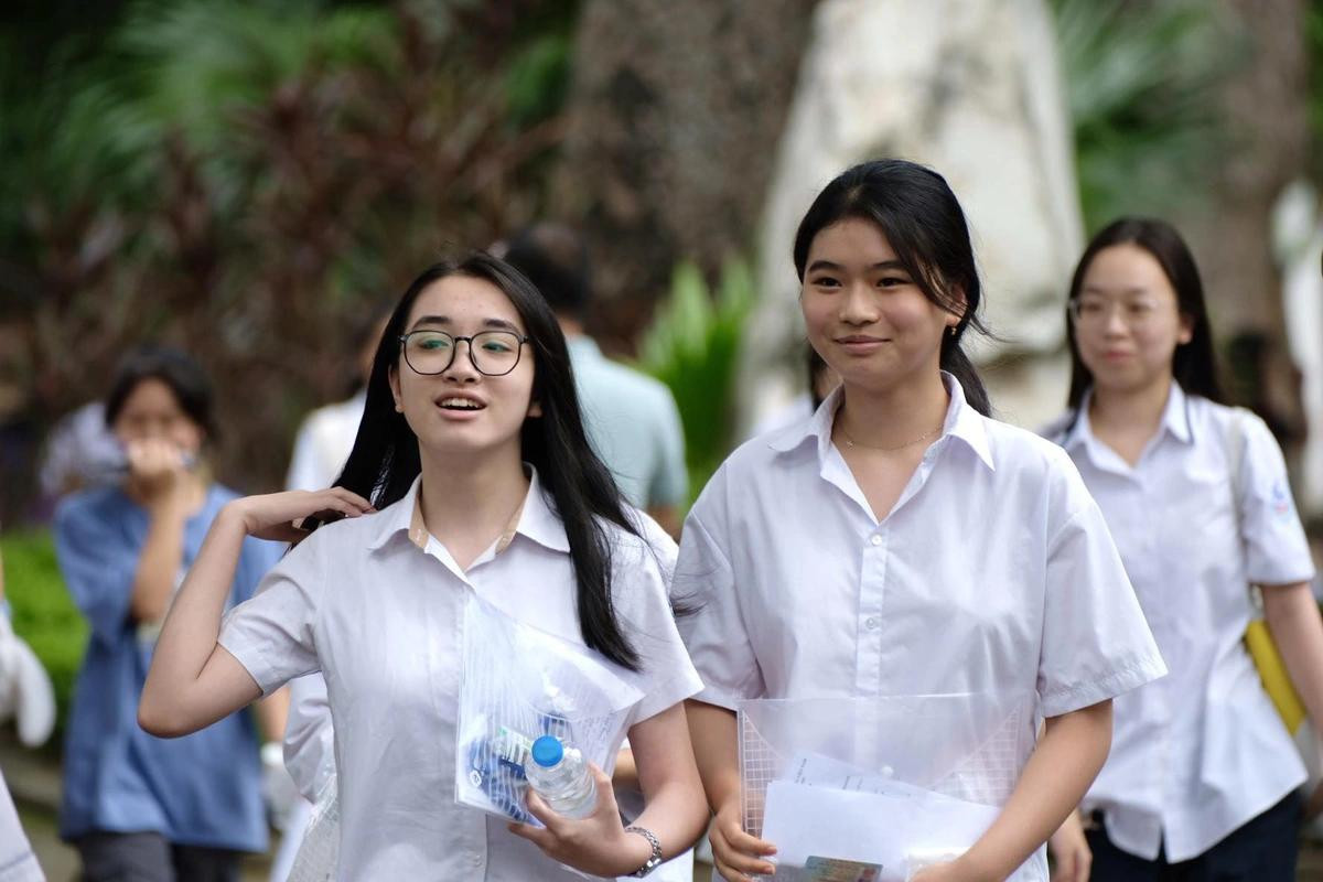 Các đề thi minh hoạ đã được công bố hiện nay đều tập trung vào kiểm tra kĩ năng đọc và kĩ năng viết. Ảnh minh hoạ từ Internet Các đề thi minh hoạ đã được công bố hiện nay đều tập trung vào kiểm tra kĩ năng đọc và kĩ năng viết. Ảnh minh hoạ từ Internet