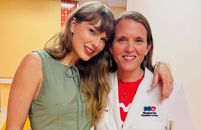 Trưởng khoa phẫu thuật tại bệnh viện nhi Joe DiMaggio đã bày tỏ sự ngưỡng mộ sâu sắc. Trưởng khoa phẫu thuật tại bệnh viện nhi Joe DiMaggio đã bày tỏ sự ngưỡng mộ sâu sắc.