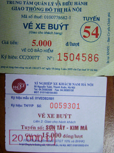 Cùng chặng đường 40km nhưng giá vé xe buýt tuyến Sơn Tây – Kim Mã cao gấp 4 lần tuyến 54 Hà Nội-Bắc Ninh. 