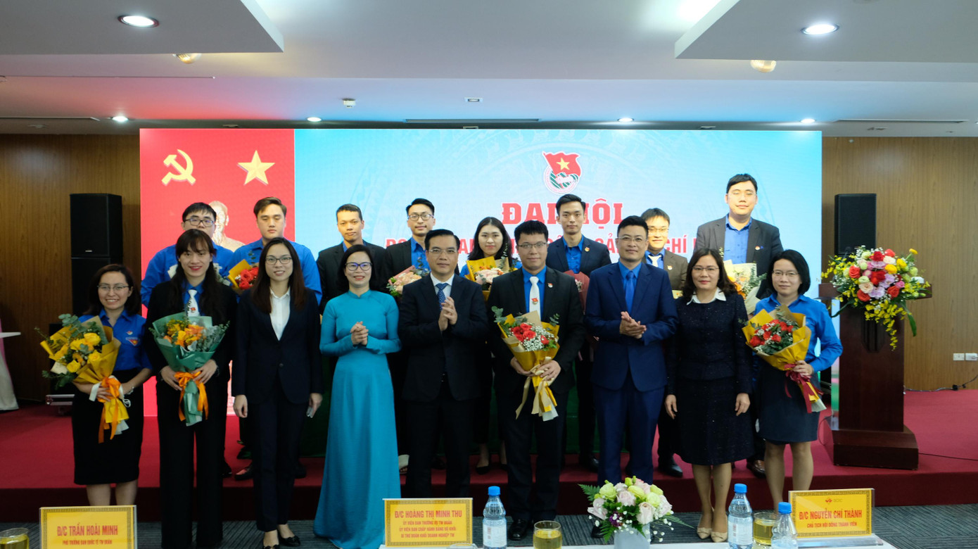 Ban chấp hành Đoàn Thanh niên SCIC nhiệm kỳ 2022 - 2027 ra mắt Đại hội Ban chấp hành Đoàn Thanh niên SCIC nhiệm kỳ 2022 - 2027 ra mắt Đại hội