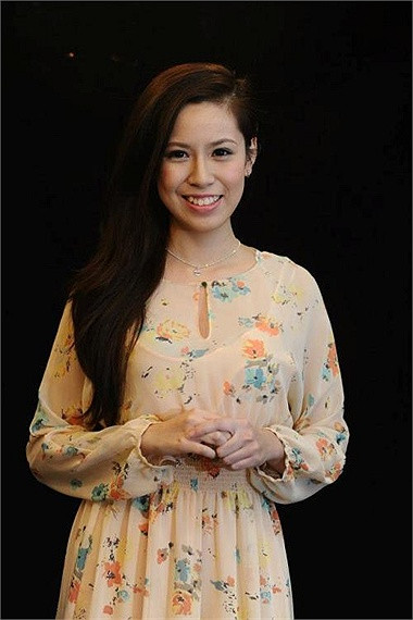 Rạng rỡ dưới mọi ánh nhìn