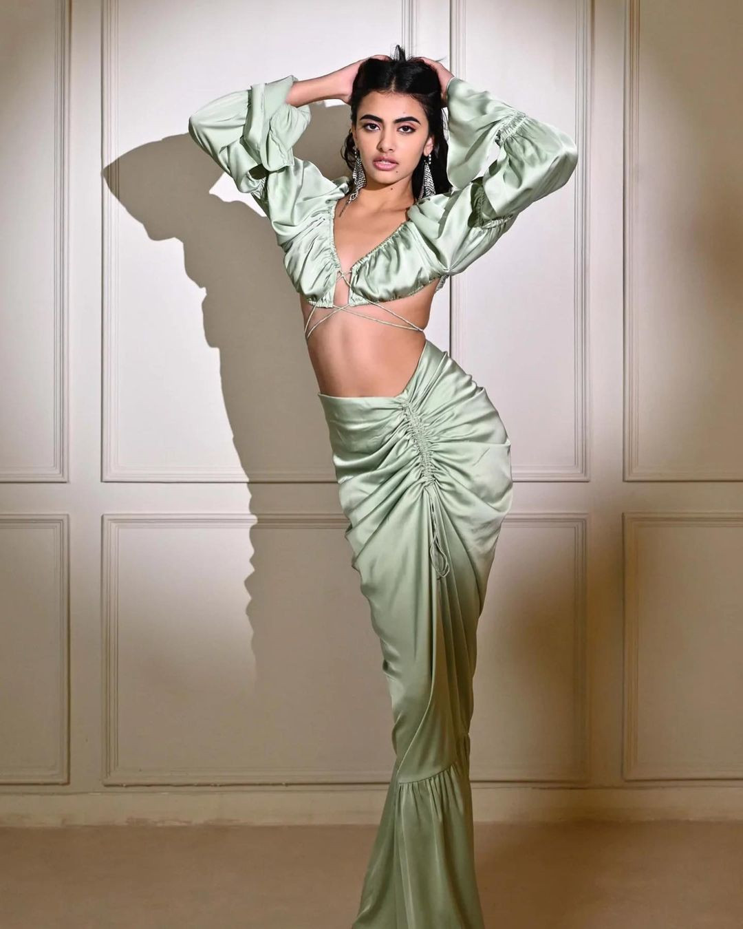 Sau đó, Rhea Singha tiếp tục dự thi Miss Teen Earth 2023 và đăng quang ngôi vị cao nhất. Sau đó, Rhea Singha tiếp tục dự thi Miss Teen Earth 2023 và đăng quang ngôi vị cao nhất.