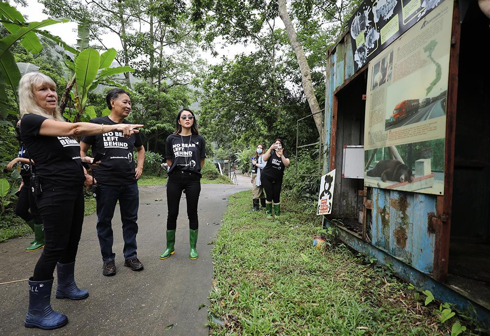 Với khẩu hiệu "Không một cá thể gấu nào bị bỏ lại phía sau", chiến dịch thực hiện vì mục tiêu cứu hộ toàn bộ các cá thể gấu đang bị nuôi nhốt trên khắp Việt Nam để chấm dứt hoàn toàn nạn nuôi nhốt gấu lấy mật.