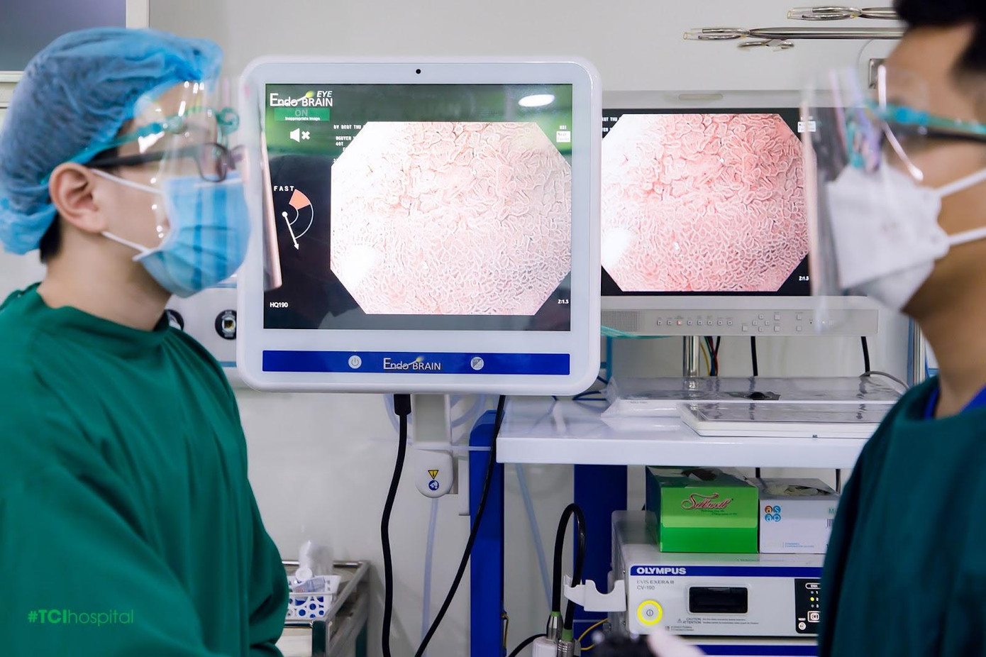 Một ca thực hiện nội soi tiêu hóa tại Hệ thống Y tế Thu Cúc TCI