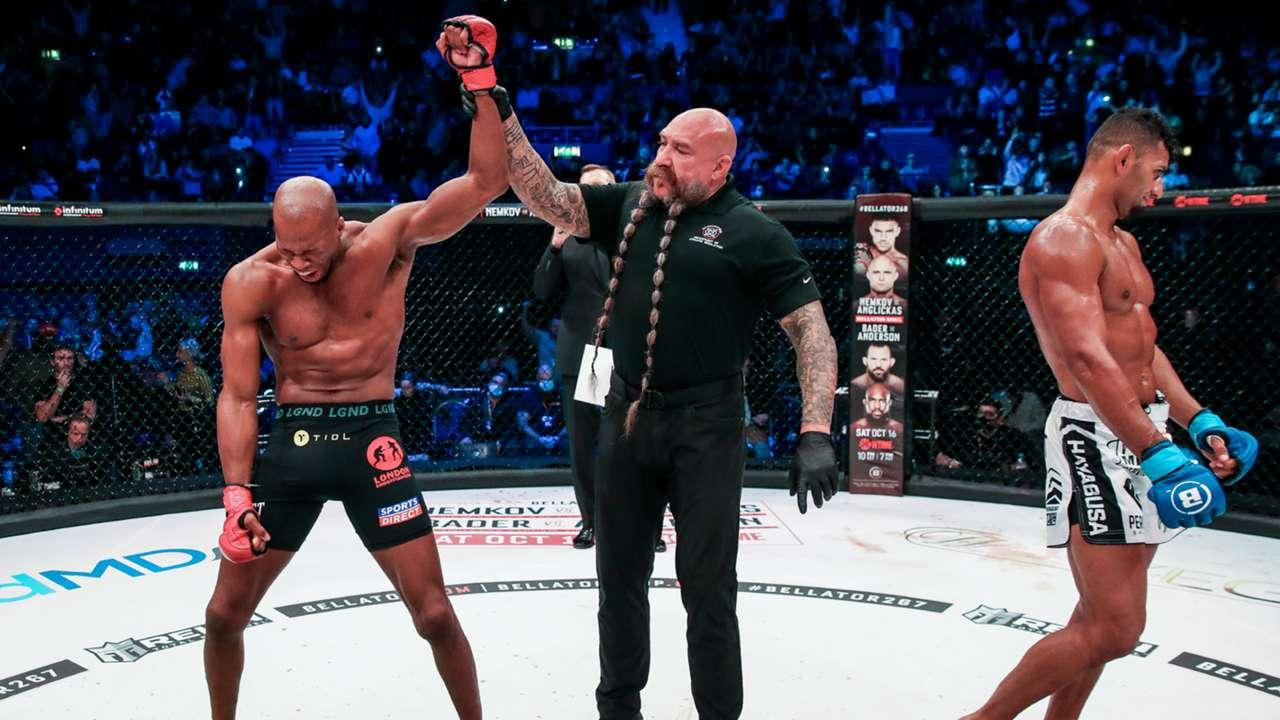 Chiến thắng tuyệt đối trước Lima đã nâng tầm cái tên “Venom” (Nguồn: DAZN) Chiến thắng tuyệt đối trước Lima đã nâng tầm cái tên “Venom” (Nguồn: DAZN)