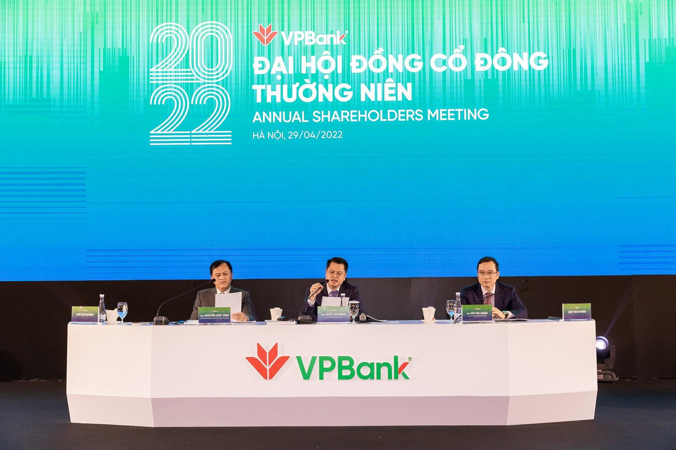 Ban lãnh đạo VPBank tại Đại hội đồng cổ đông 2022