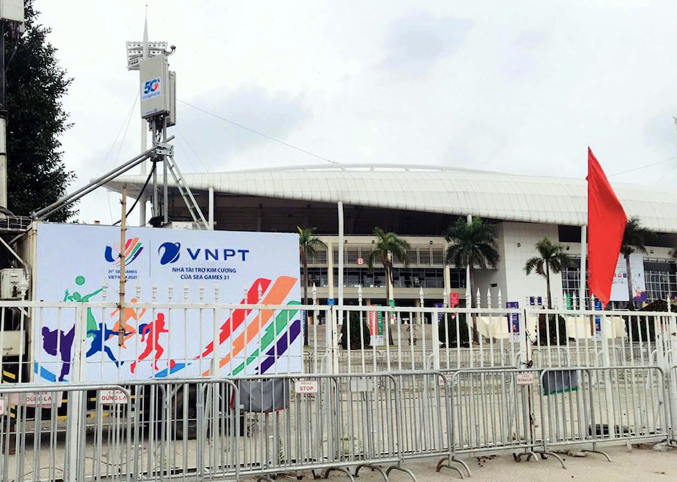VNPT tăng cường xe phát sóng 5G tại Sân vận động Mỹ Đình phục vụ SEA Game