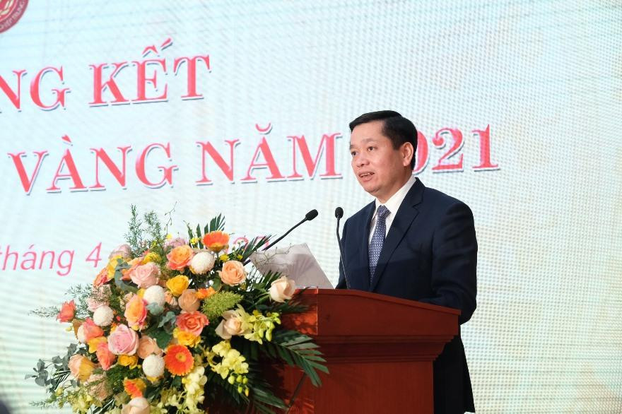 Đồng chí Nguyễn Long Hải, Ủy viên dự khuyết BCH Trung ương Đảng, Bí thư Đảng ủy Khối phát biếu tại Lễ trao giải Đồng chí Nguyễn Long Hải, Ủy viên dự khuyết BCH Trung ương Đảng, Bí thư Đảng ủy Khối phát biếu tại Lễ trao giải