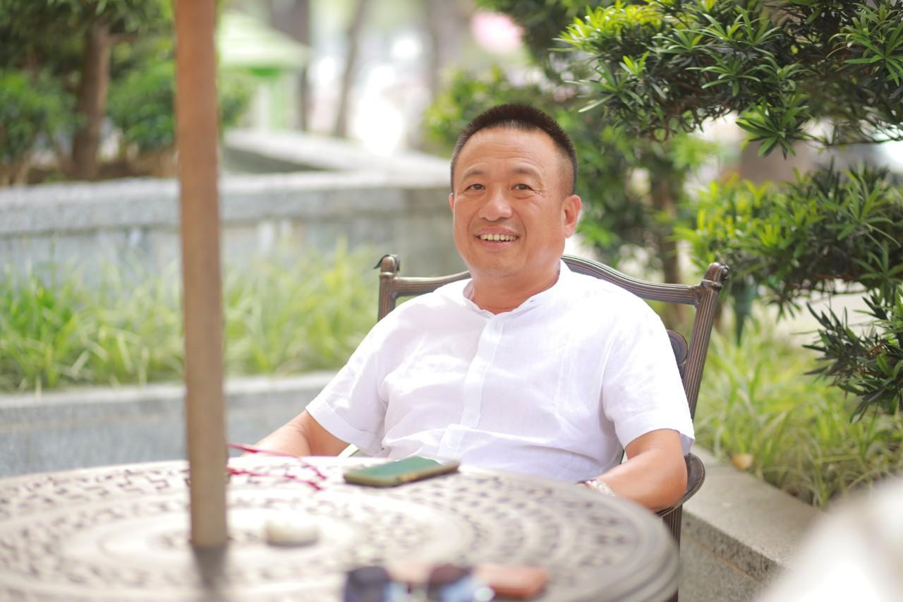 Phong Huyền - người viết lời cho những bản tình ca