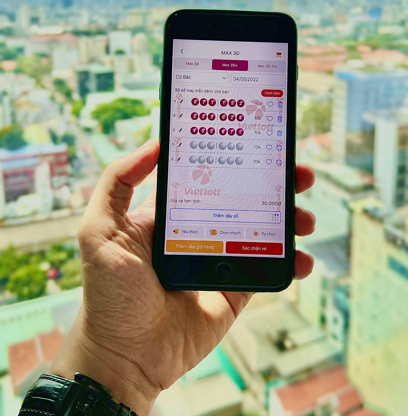 Nhiều người chọn tham gia dự thưởng các sản phẩm Max 3D trên Vietlott SMS