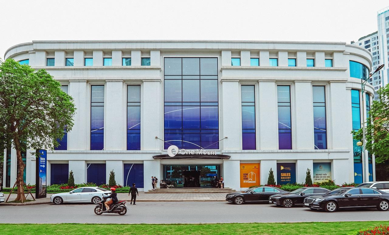 Hệ sinh thái số One Mount cung cấp các giải pháp và dịch vụ xuyên suốt chuỗi giá trị, từ dịch vụ tài chính, phân phối, BĐS và bán lẻ. Hệ sinh thái số One Mount cung cấp các giải pháp và dịch vụ xuyên suốt chuỗi giá trị, từ dịch vụ tài chính, phân phối, BĐS và bán lẻ.