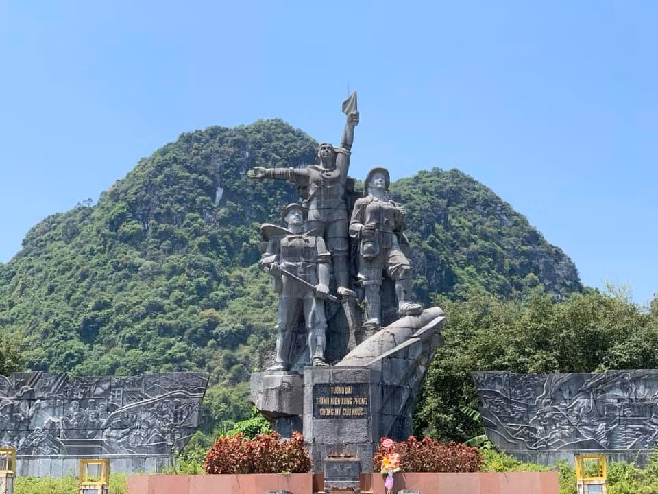Chương trình nghệ thuật 'Đường Trường Sơn – Đường Hòa Bình' tại Quảng Bình ảnh 2