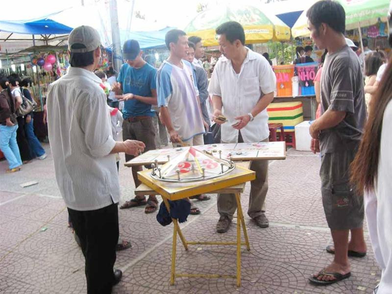Khó nhận diện được cò trò chơi trúng thưởng ở hội chợ này Khó nhận diện được cò trò chơi trúng thưởng ở hội chợ này