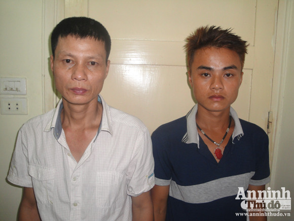 Hai đối tượng bảo kê tại bến xe 