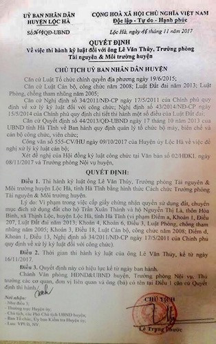 Cách chức Trưởng phòng Tài nguyên Môi trường trục lợi 'đất vàng' ảnh 1