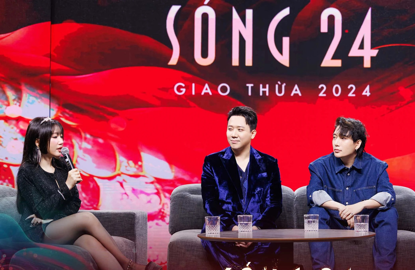 Cả Orange và Châu Đăng Khoa đã lần đầu ngồi lại sau nhiều lùm xùm. Cả Orange và Châu Đăng Khoa đã lần đầu ngồi lại sau nhiều lùm xùm.